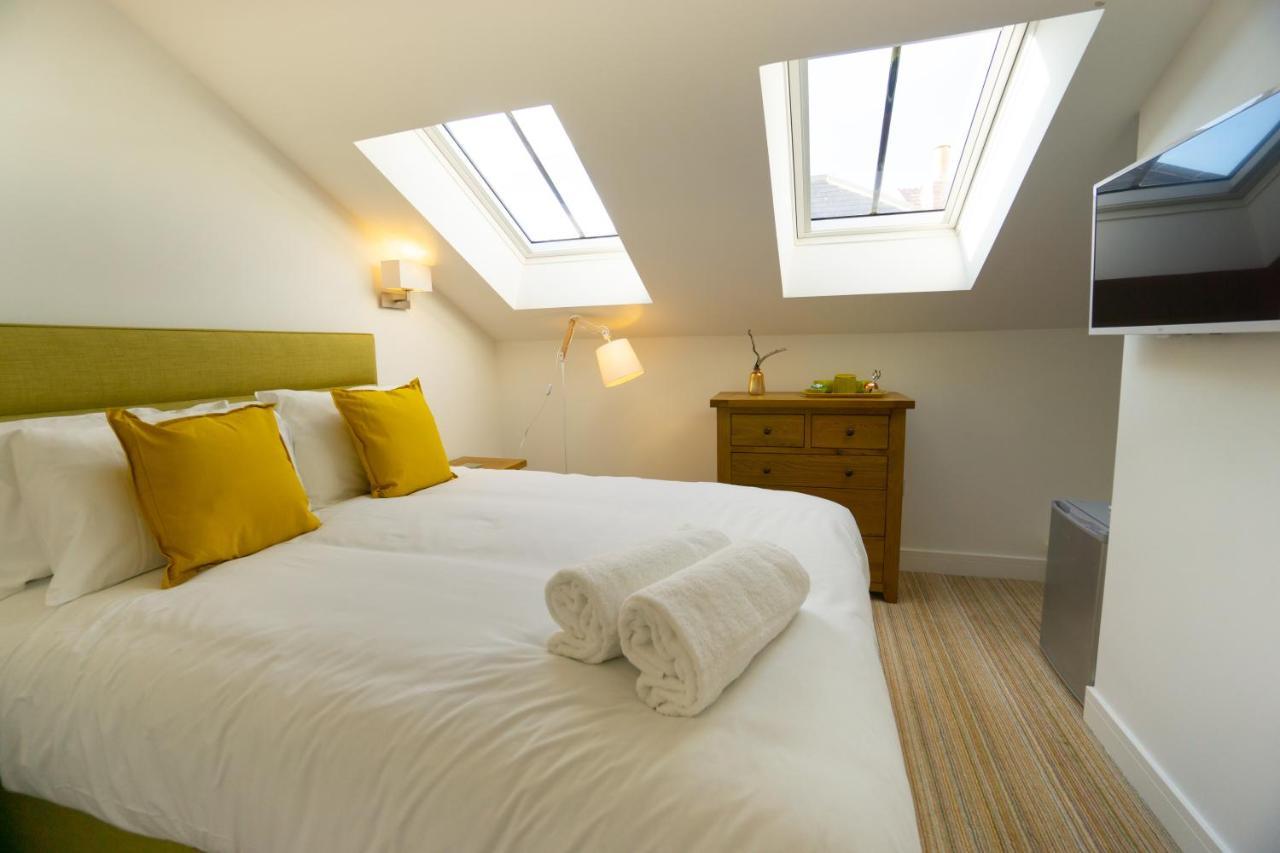 Largigi Rooms, Close To The Beach And Town Centre, Parking Available ライム・レジス エクステリア 写真